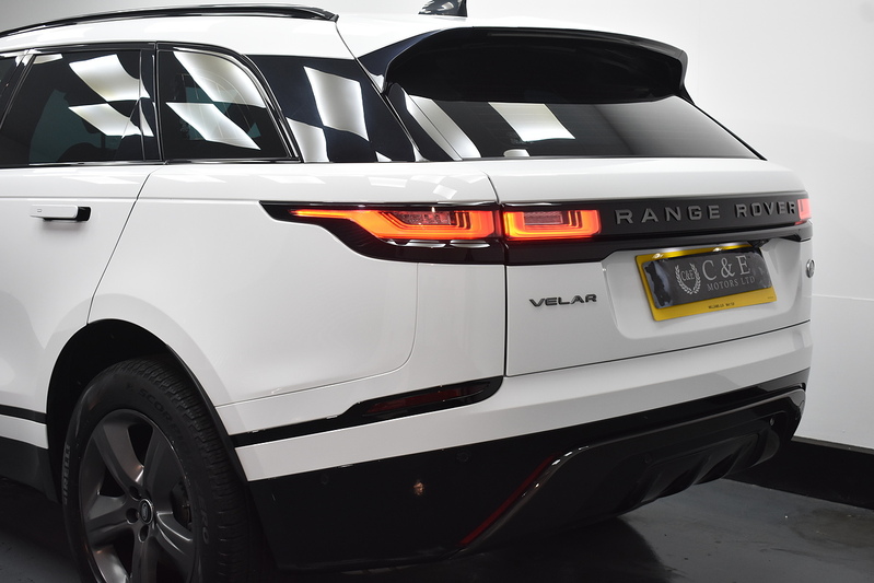 Land Rover Range Rover Velar D200 MHEV R-Dynamic - U5837