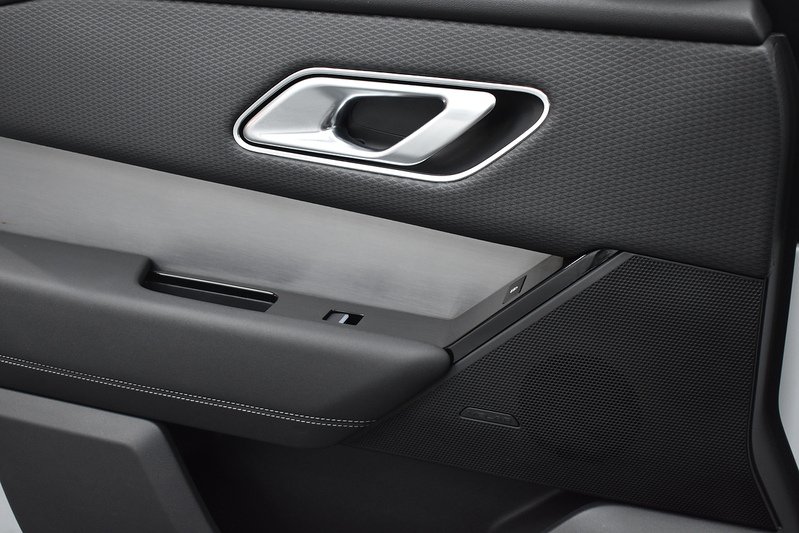 Land Rover Range Rover Velar D200 MHEV R-Dynamic - U5837