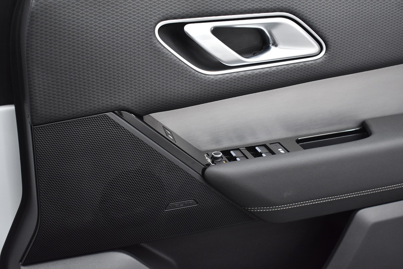 Land Rover Range Rover Velar D200 MHEV R-Dynamic - U5837