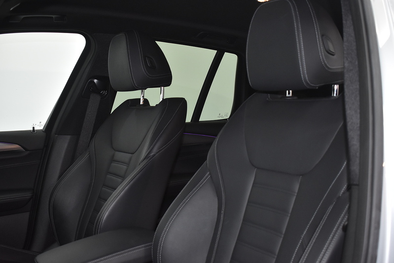 BMW X3 20d MHT M Sport - U5850