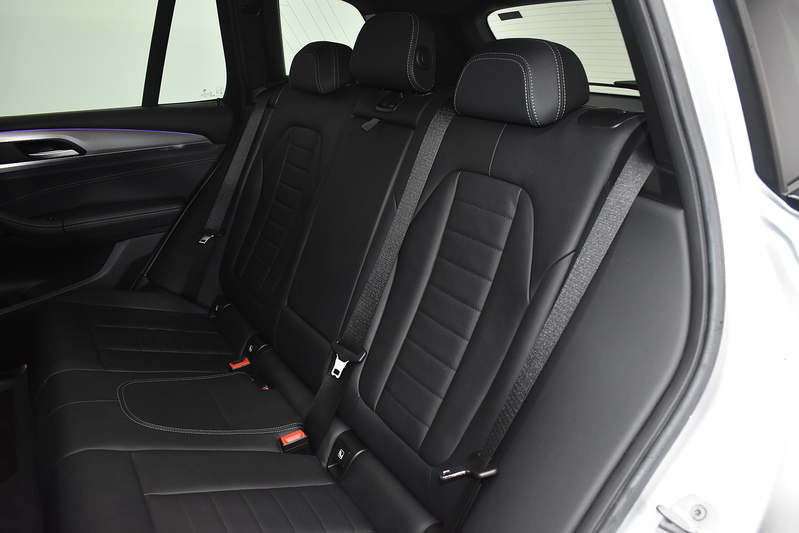 BMW X3 20d MHT M Sport - U5850