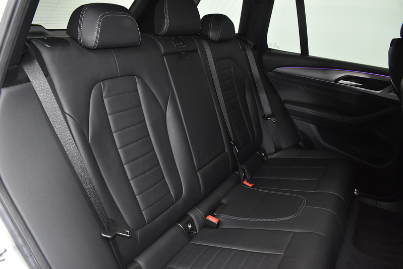 BMW X3 20d MHT M Sport - U5850