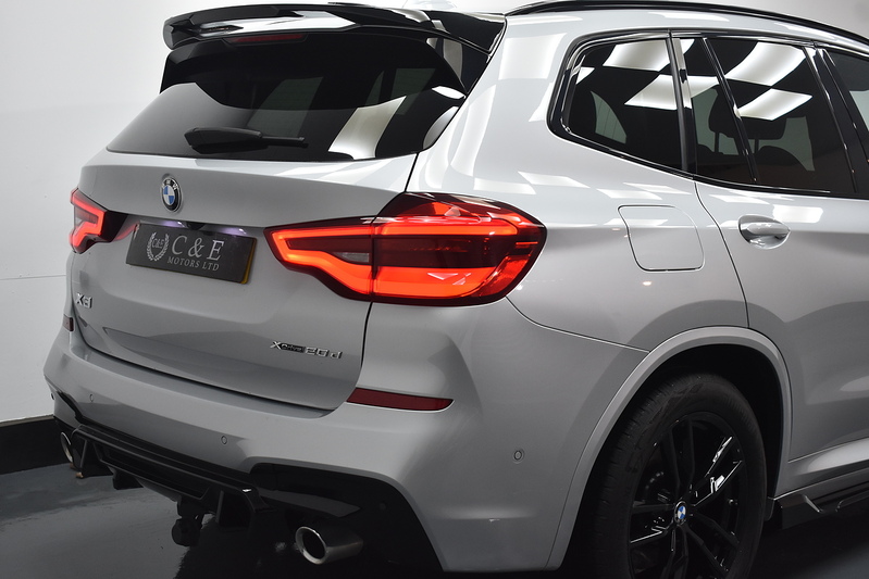 BMW X3 20d MHT M Sport - U5850