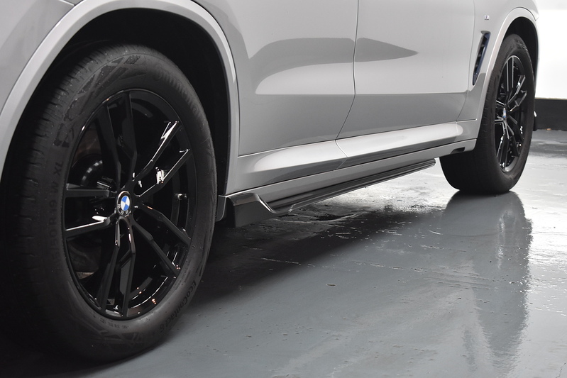 BMW X3 20d MHT M Sport - U5850