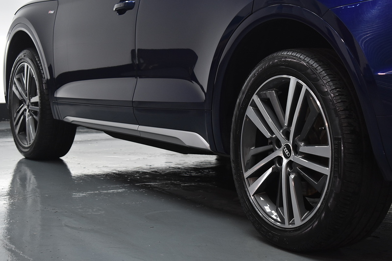 Audi Q5 TDI S line - U5870