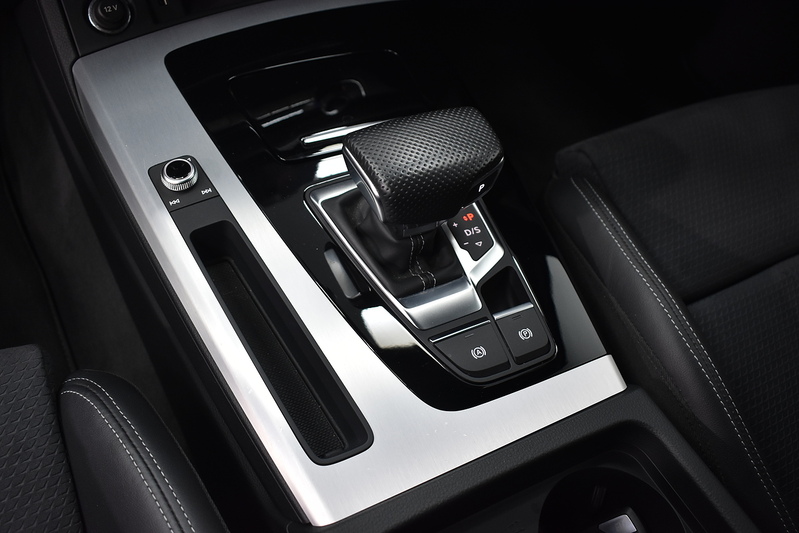 Audi Q5 TDI S line - U5870