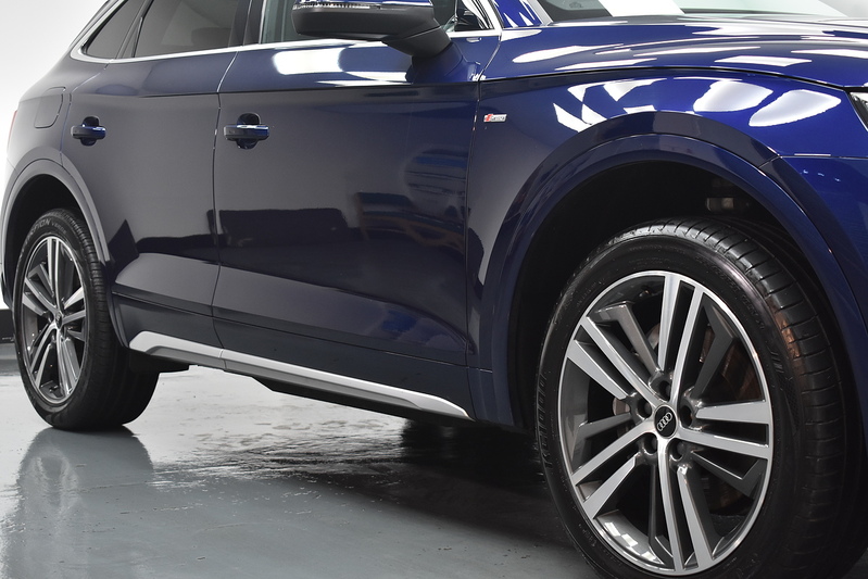 Audi Q5 TDI S line - U5870