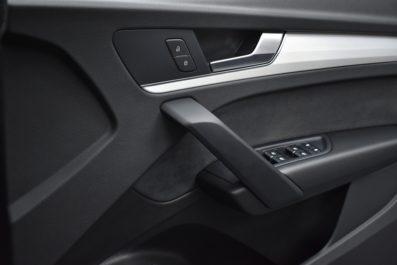 Audi Q5 TDI S line - U5870