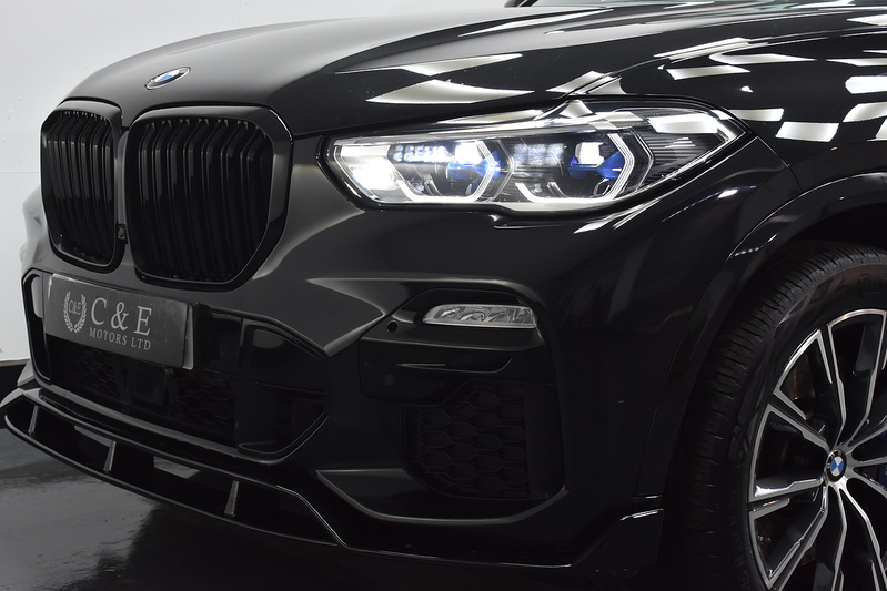 BMW X5 40d MHT M Sport - U5899