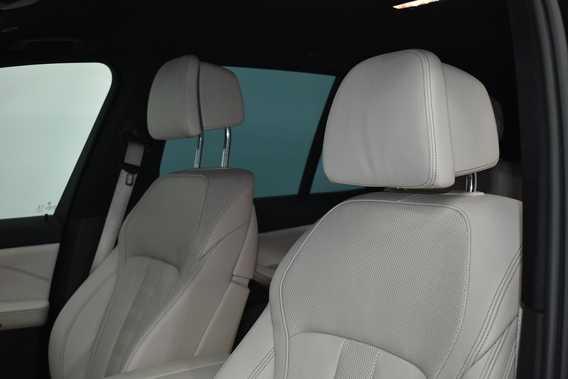 BMW X5 40d MHT M Sport - U5899