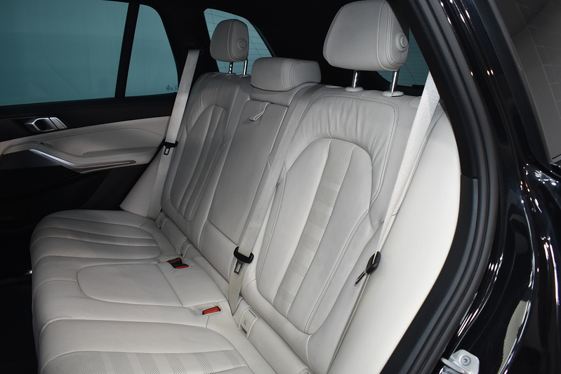 BMW X5 40d MHT M Sport - U5899