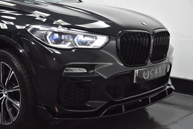 BMW X5 40d MHT M Sport - U5899