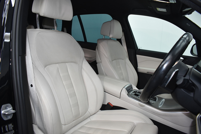 BMW X5 40d MHT M Sport - U5899