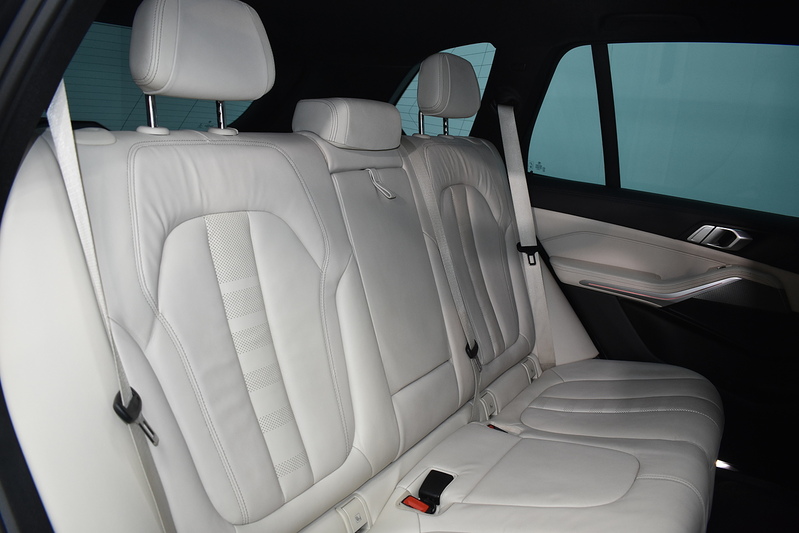 BMW X5 40d MHT M Sport - U5899