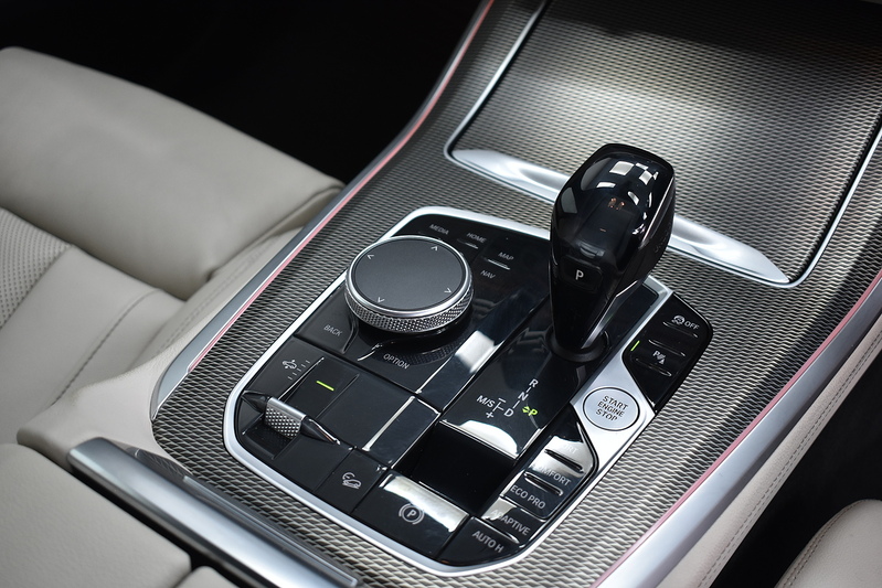 BMW X5 40d MHT M Sport - U5899