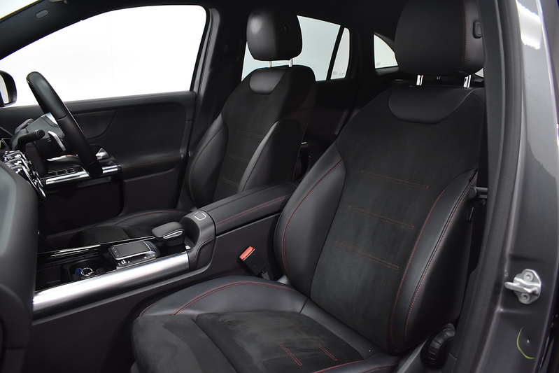 Mercedes-Benz GLA GLA200d AMG Line - U5911