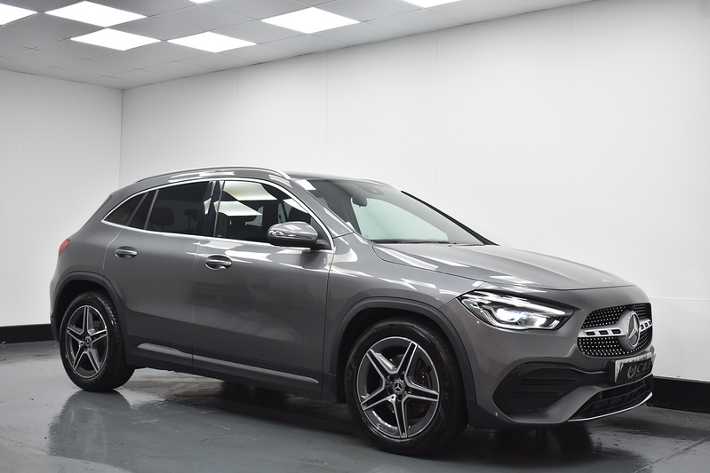 Mercedes-Benz GLA GLA200d AMG Line - U5911