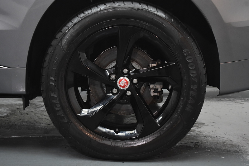 Jaguar F-PACE D200 MHEV R-Dynamic S - U5919