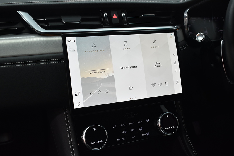 Jaguar F-PACE D200 MHEV R-Dynamic S - U5919