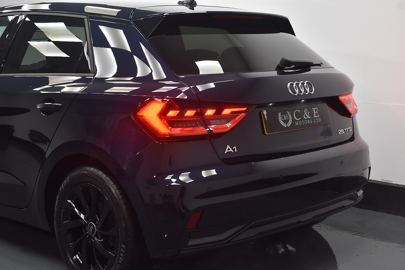 Audi A1 TFSI Sport - U5923