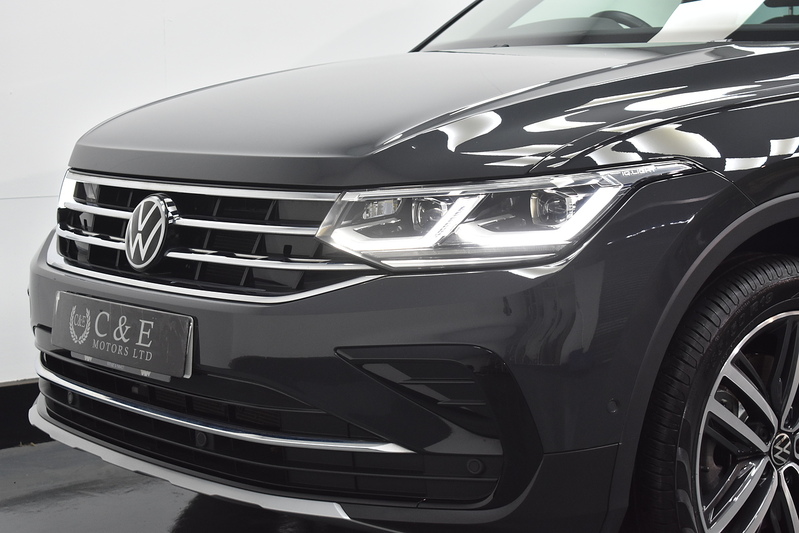 Volkswagen Tiguan TSI Elegance - U5924