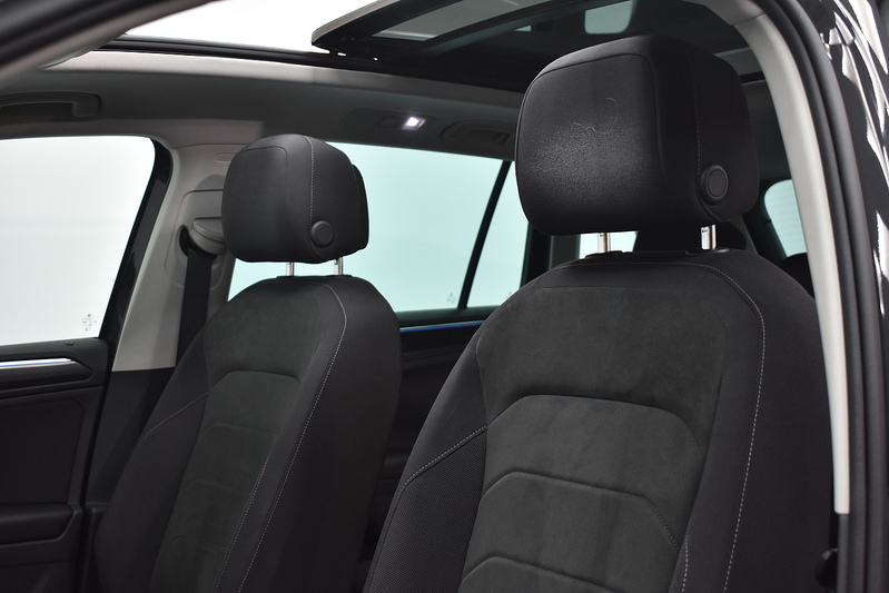 Volkswagen Tiguan TSI Elegance - U5924