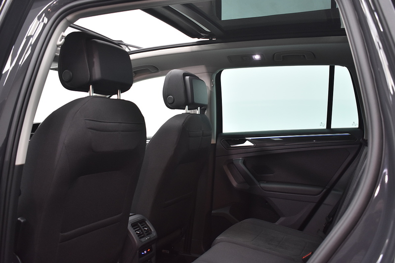 Volkswagen Tiguan TSI Elegance - U5924