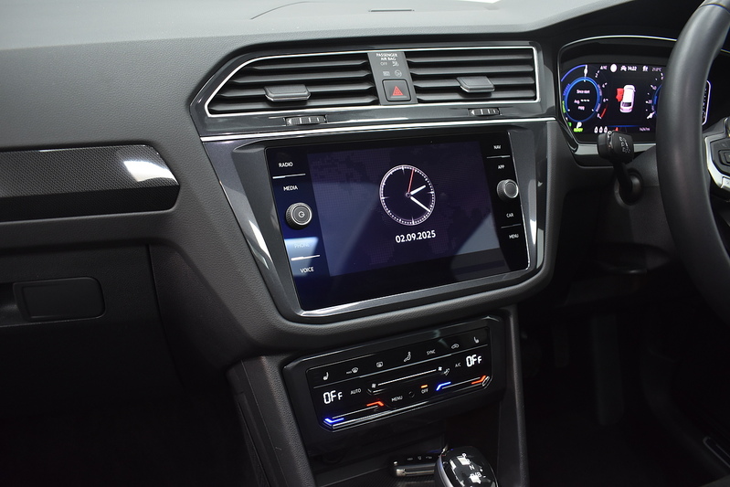 Volkswagen Tiguan TSI Elegance - U5924