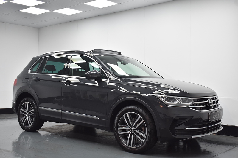 Volkswagen Tiguan TSI Elegance - U5924