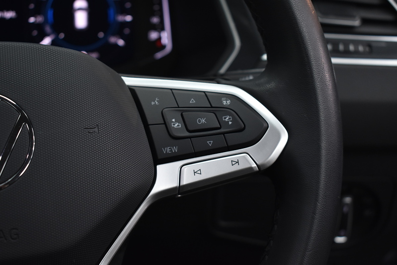 Volkswagen Tiguan TSI Elegance - U5924