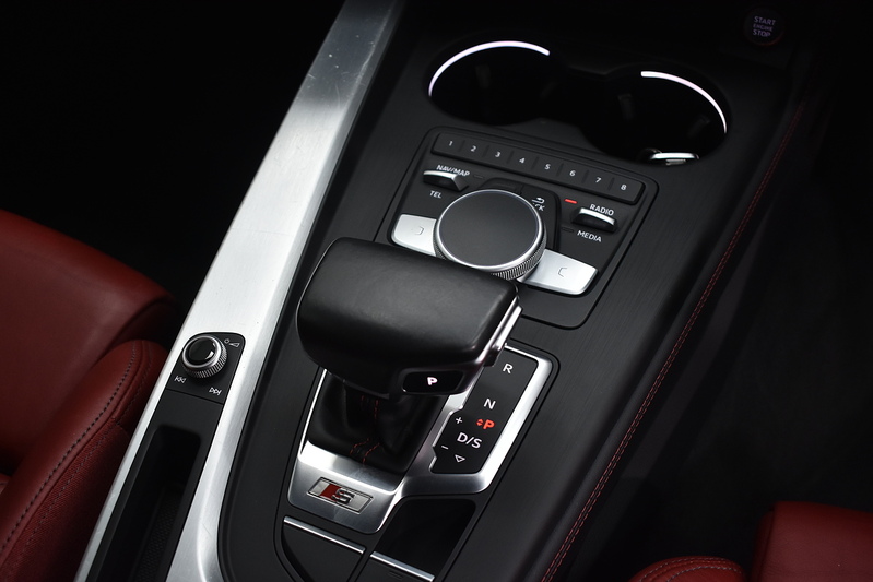 Audi S5 TFSI V6 - U5934