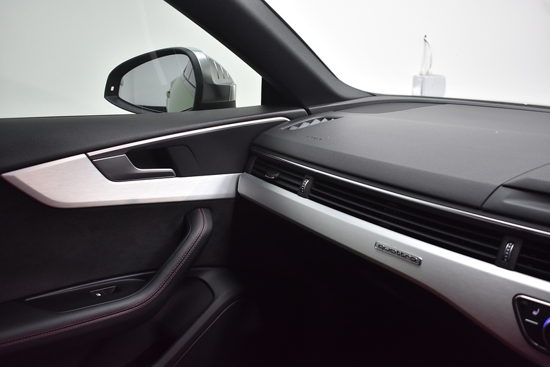 Audi S5 TFSI V6 - U5934