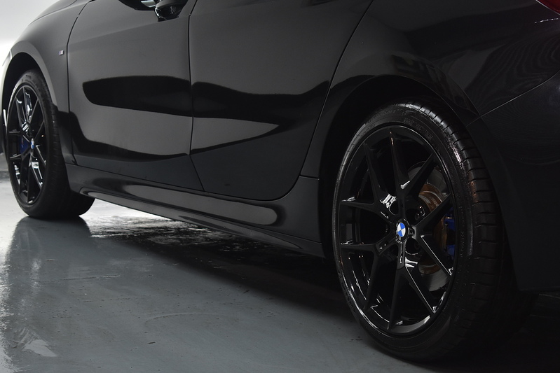 BMW 1 Series 118i M Sport - U5942