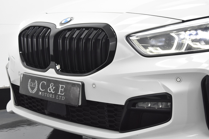 BMW 1 Series 118i M Sport - U5943