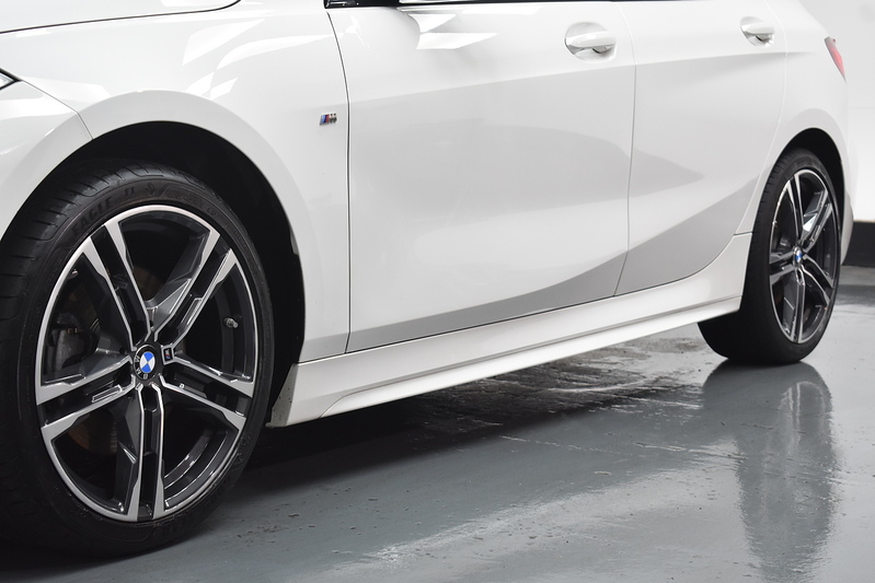 BMW 1 Series 118i M Sport - U5943