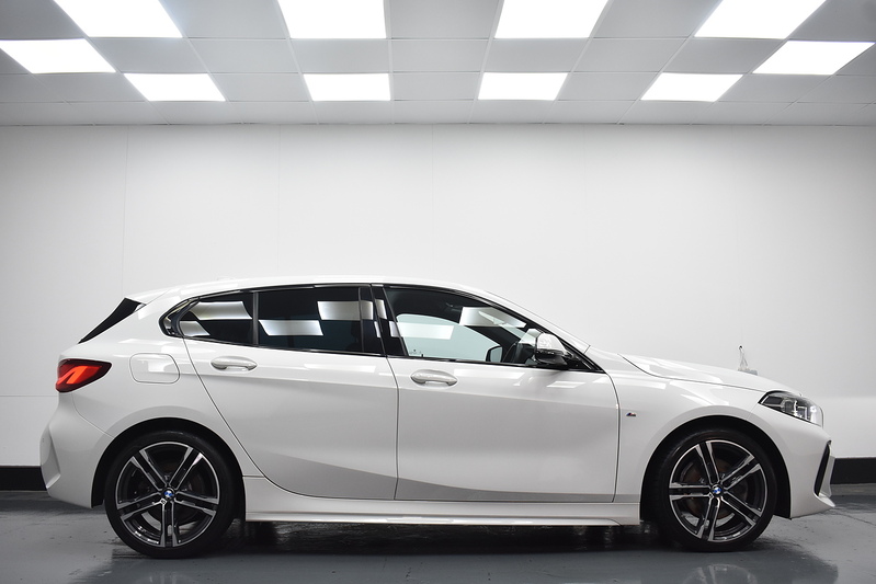 BMW 1 Series 118i M Sport - U5943