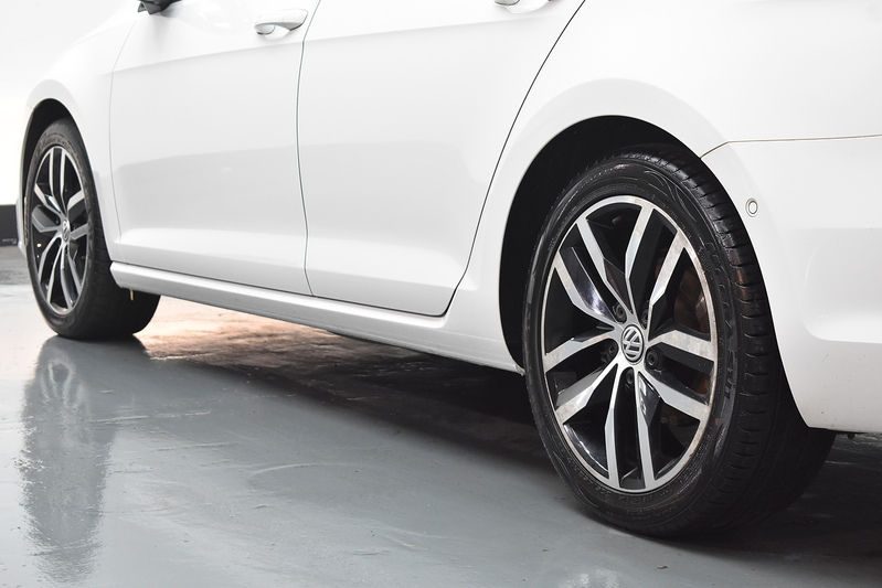 Volkswagen Golf TDI GT - U5947