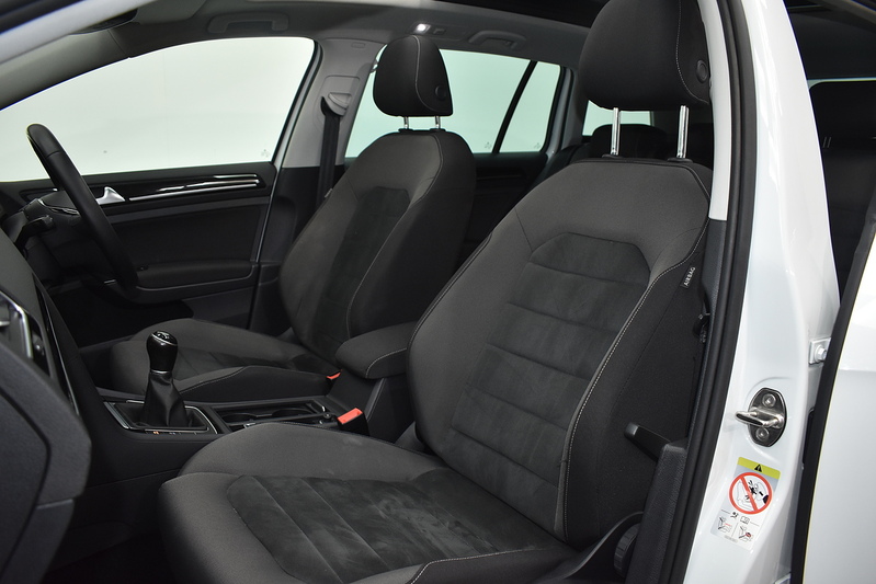 Volkswagen Golf TDI GT - U5947