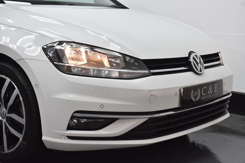 Volkswagen Golf TDI GT - U5947