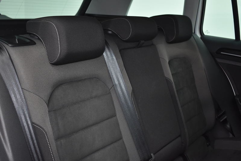 Volkswagen Golf TDI GT - U5947