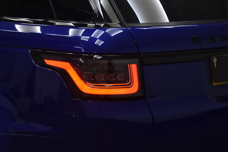 Land Rover Range Rover Sport P575 V8 SVR - U5948