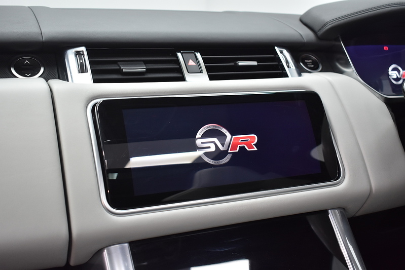 Land Rover Range Rover Sport P575 V8 SVR - U5948
