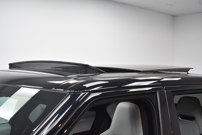 Land Rover Range Rover Sport P575 V8 SVR - U5948