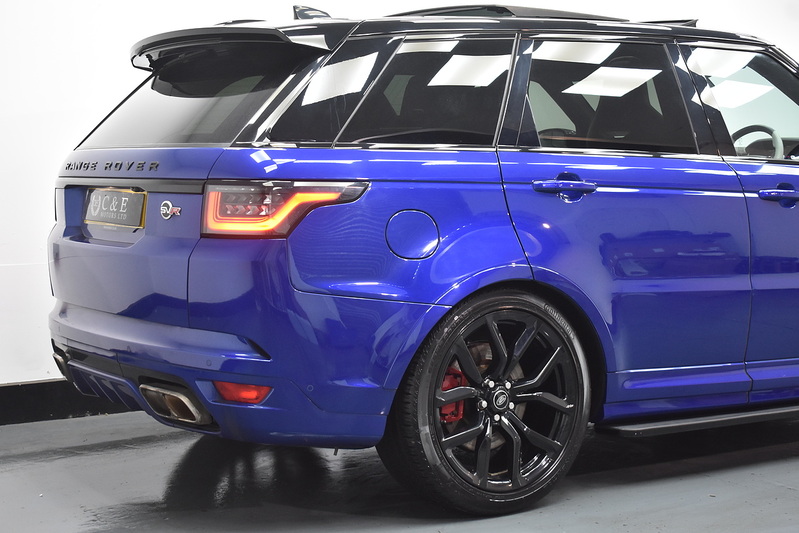 Land Rover Range Rover Sport P575 V8 SVR - U5948