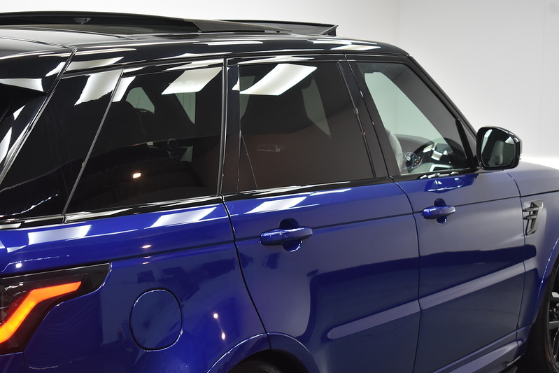 Land Rover Range Rover Sport P575 V8 SVR - U5948