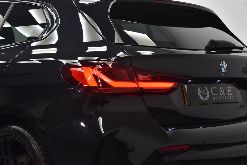 BMW 1 Series 118i M Sport - U5955