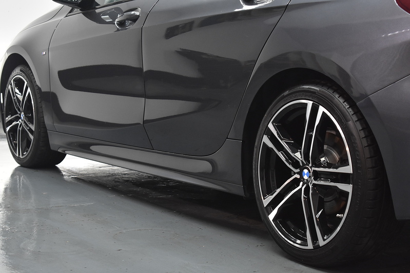 BMW 1 Series 118i M Sport - U5963