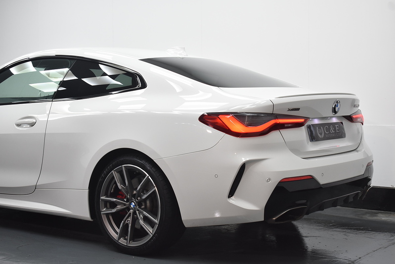 BMW 4 Series M440i MHT - U5982