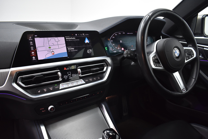 BMW 4 Series M440i MHT - U5982