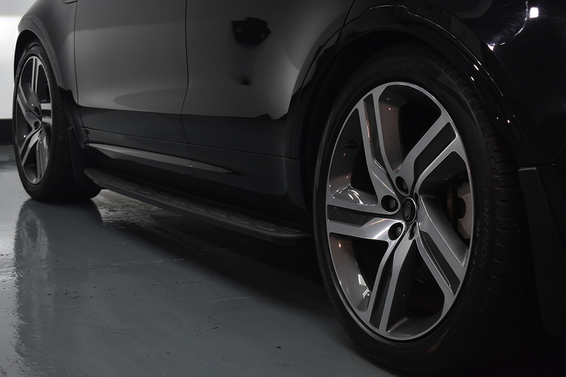 Land Rover Discovery D300 MHEV R-Dynamic HSE - U5992